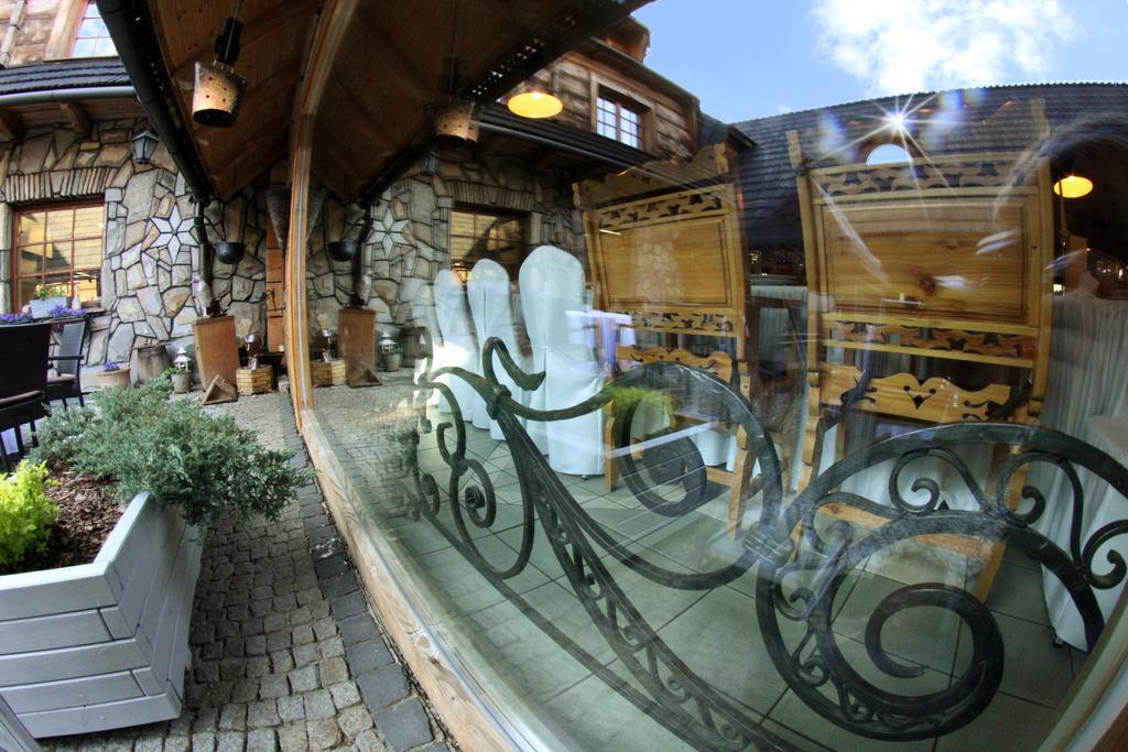 Hotel Zornica Poczesna Exterior photo