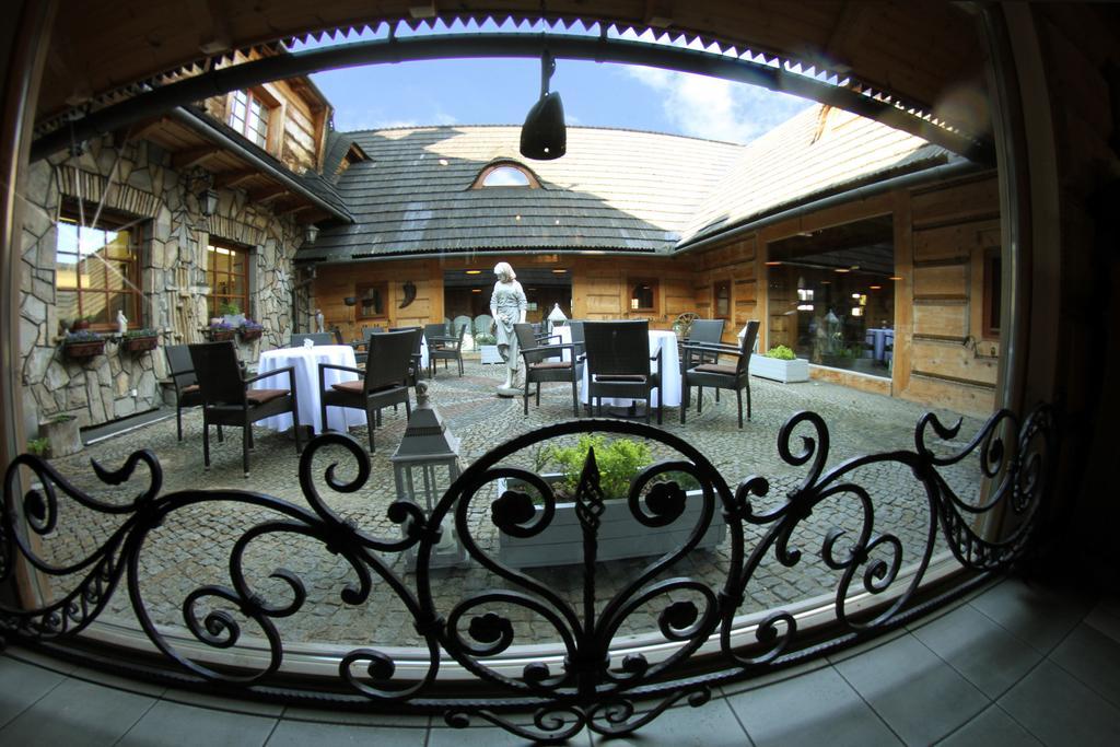 Hotel Zornica Poczesna Exterior photo