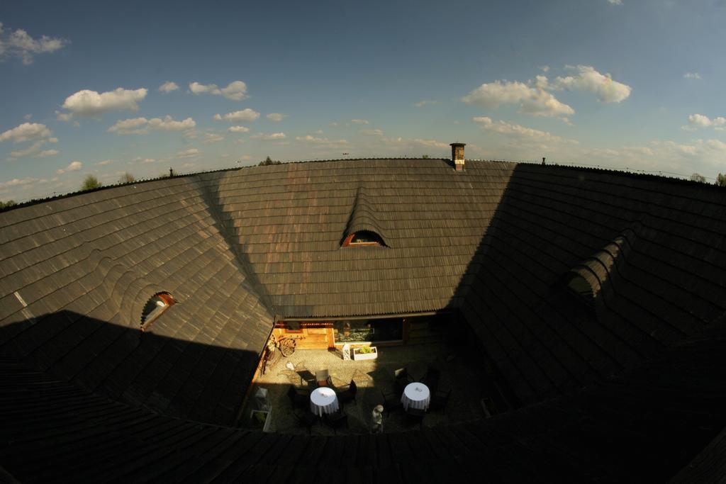 Hotel Zornica Poczesna Exterior photo