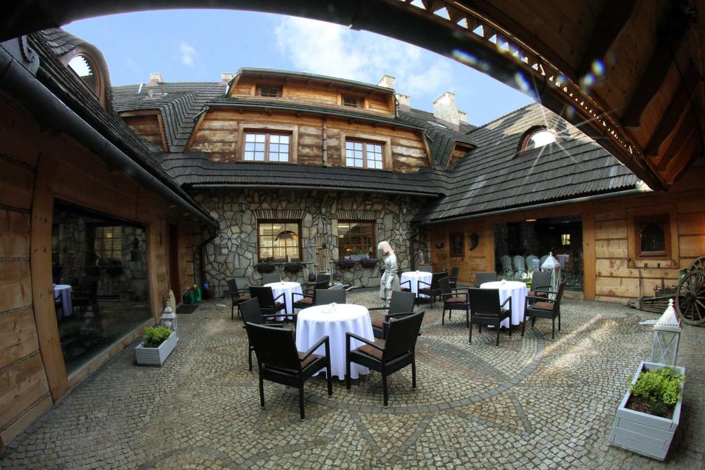 Hotel Zornica Poczesna Exterior photo